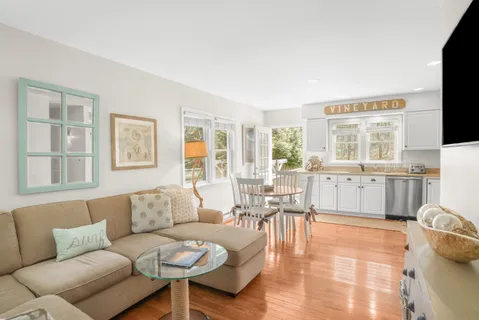 $2,775,000 | 15 21st Street North, Edgartown, MA 02539