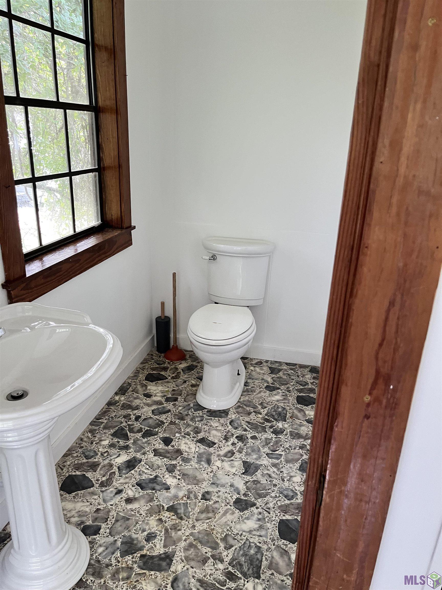 3614 Hwy 1 Raceland La Raceland, LA 70394 - Photo 14 of 19