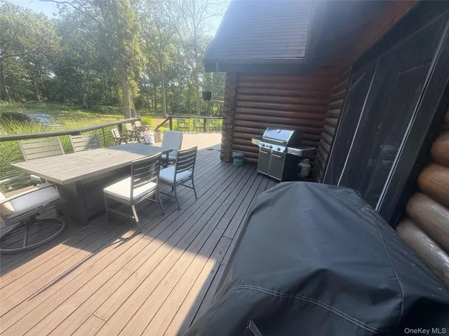 a view of deck with patio