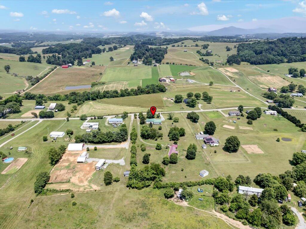 1958 Nolichuckey Road Greeneville, TN 37743 - Photo 32 of 36 1958 Nolichuckey - 31