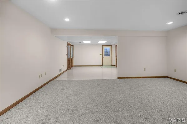 $850,000 | 26655 Highway 61, Scott City, MO 63780