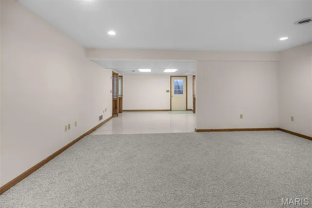 $850,000 | 26655 Highway 61, Scott City, MO 63780