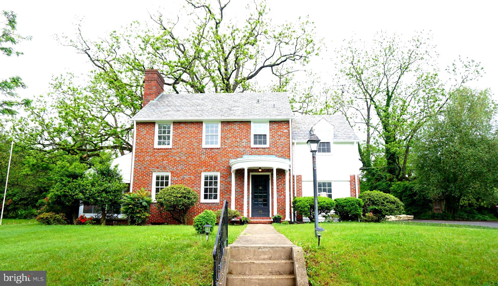 24 Overbrook Road Catonsville, MD 21228 - Photo 1 of 46 Gallery Image 1