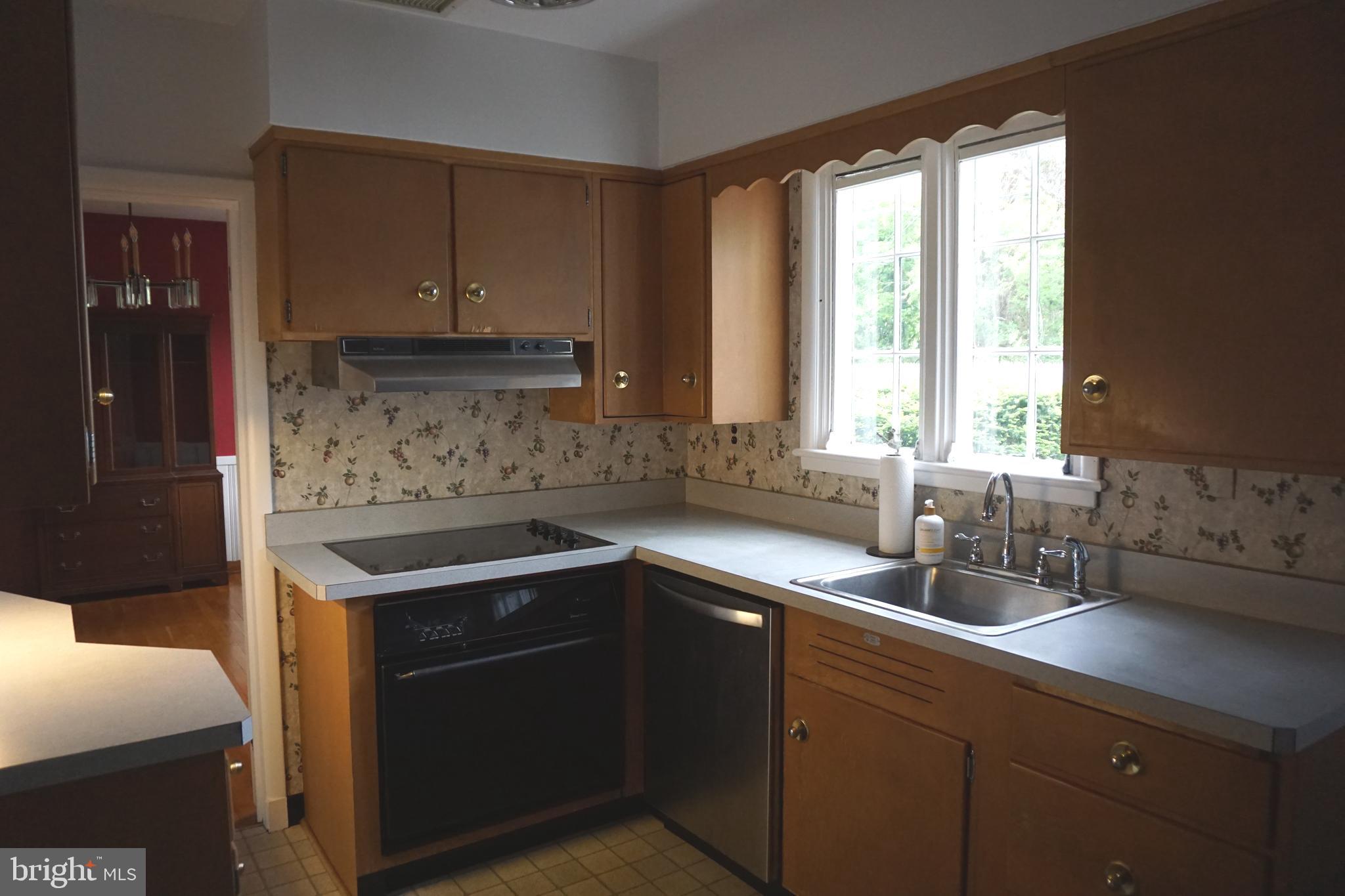 24 Overbrook Road Catonsville, MD 21228 - Photo 21 of 46 Gallery Image 21
