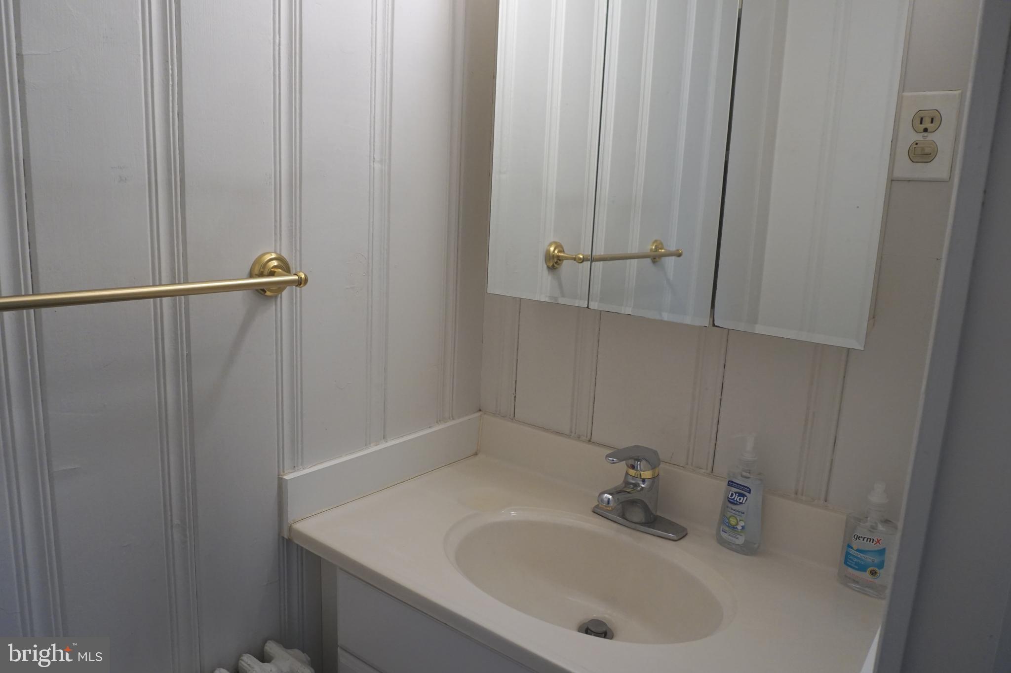 24 Overbrook Road Catonsville, MD 21228 - Photo 27 of 46 Gallery Image 27