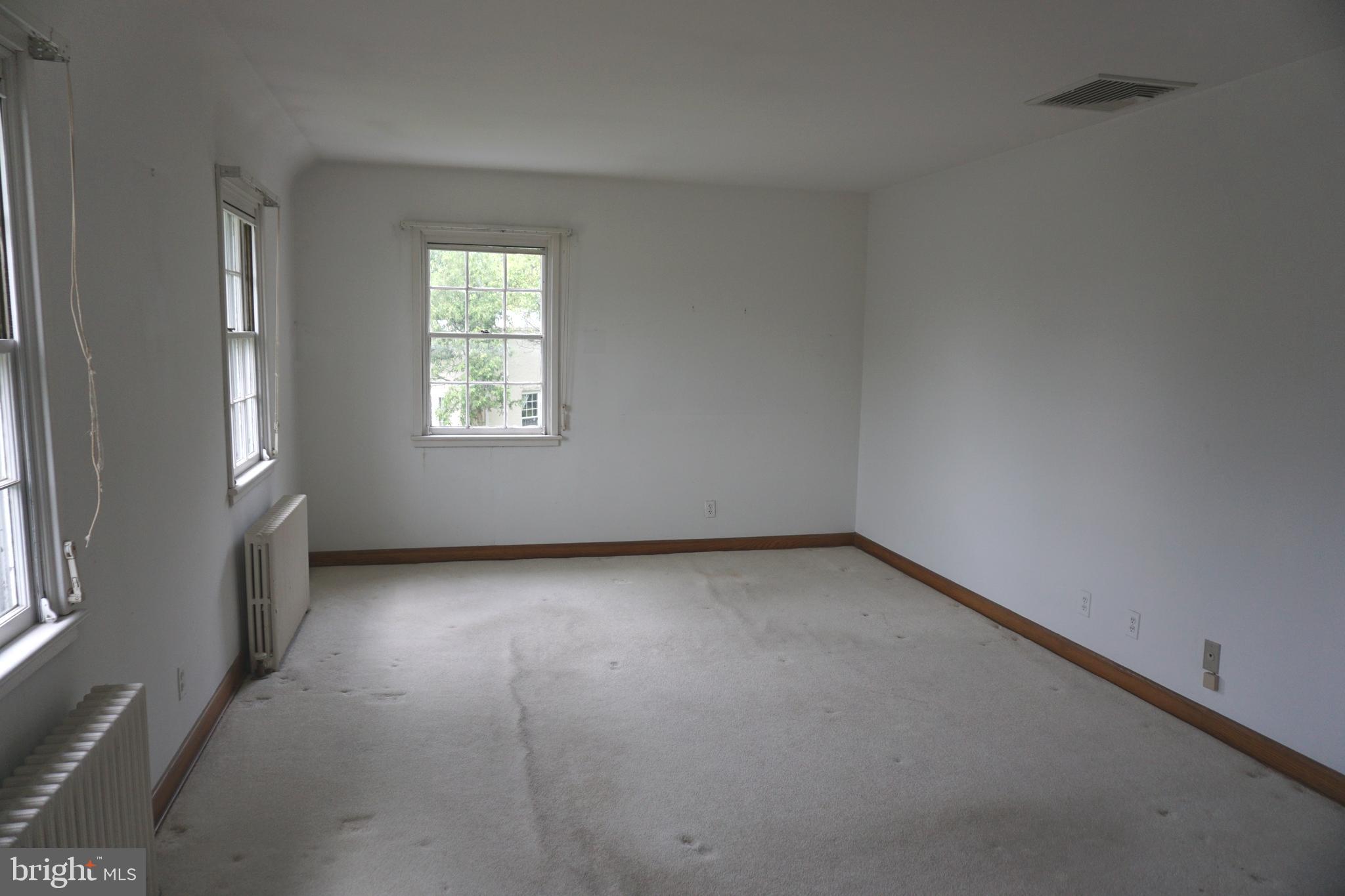 24 Overbrook Road Catonsville, MD 21228 - Photo 29 of 46 Gallery Image 29