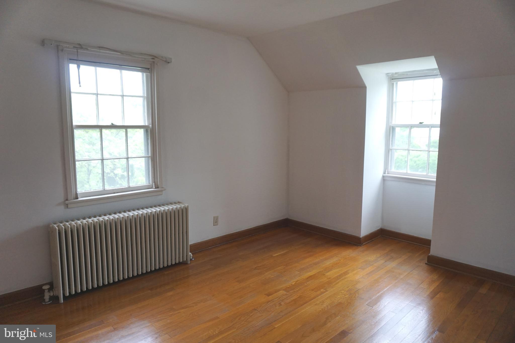 24 Overbrook Road Catonsville, MD 21228 - Photo 39 of 46 Gallery Image 39