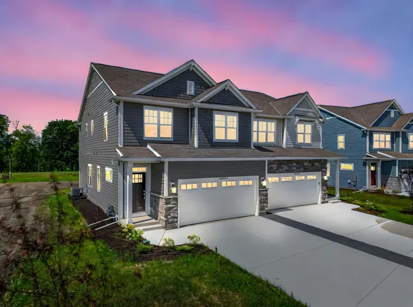 $474,900 | 959 Lagom Way, Oconomowoc, WI 53066