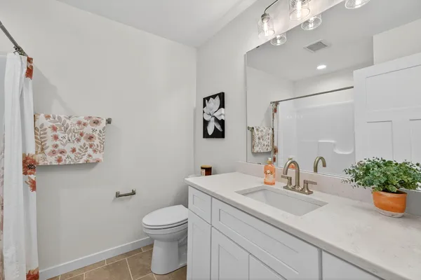 $474,900 | 959 Lagom Way, Oconomowoc, WI 53066