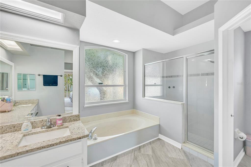 4329 Swift Circle Valrico, FL 33596 - Photo 14 of 29