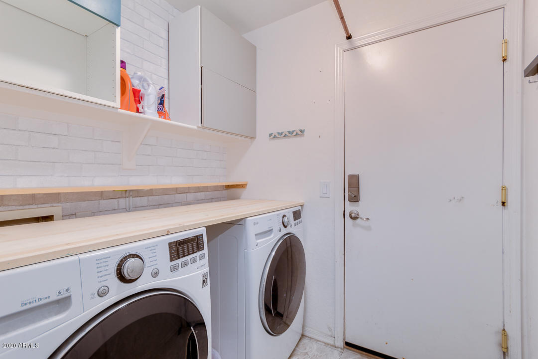 3339 East Bonanza Road Gilbert, AZ 85297 - Photo 31 of 47 a utility room with dryer and washer