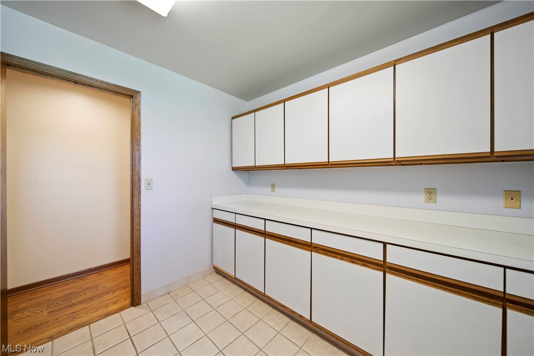 33659 Cedar Road Mayfield Heights, OH 44124 - Photo 25 of 35
