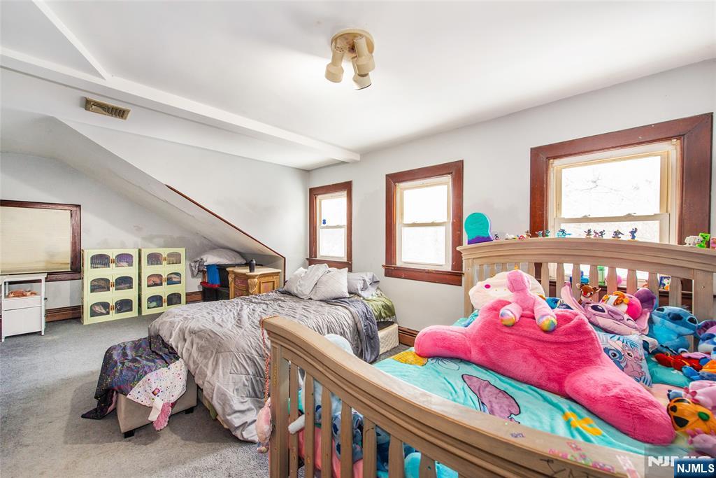 1635 Union Valley Road West Milford, NJ 07480 - Photo 19 of 46