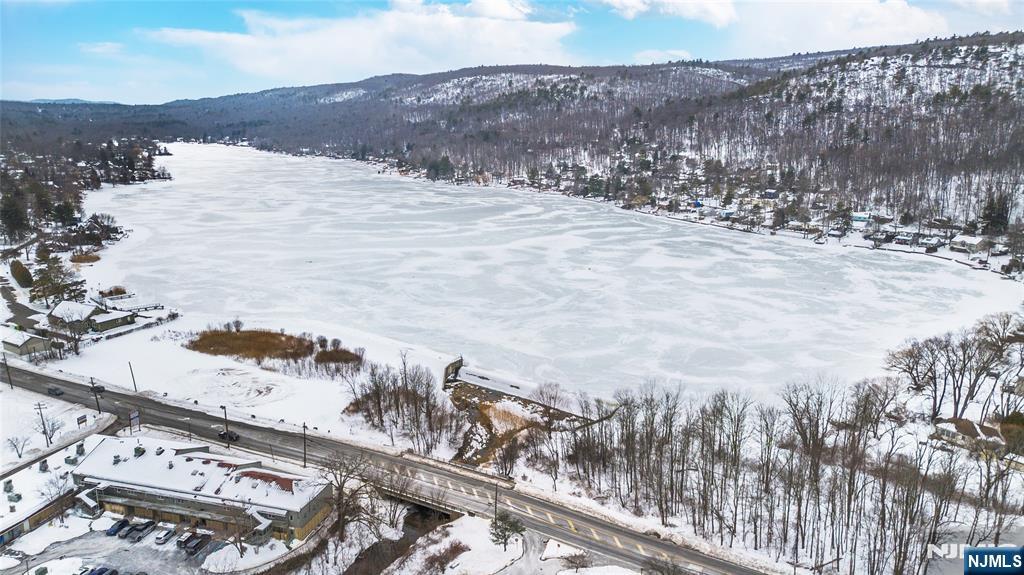 1635 Union Valley Road West Milford, NJ 07480 - Photo 37 of 46