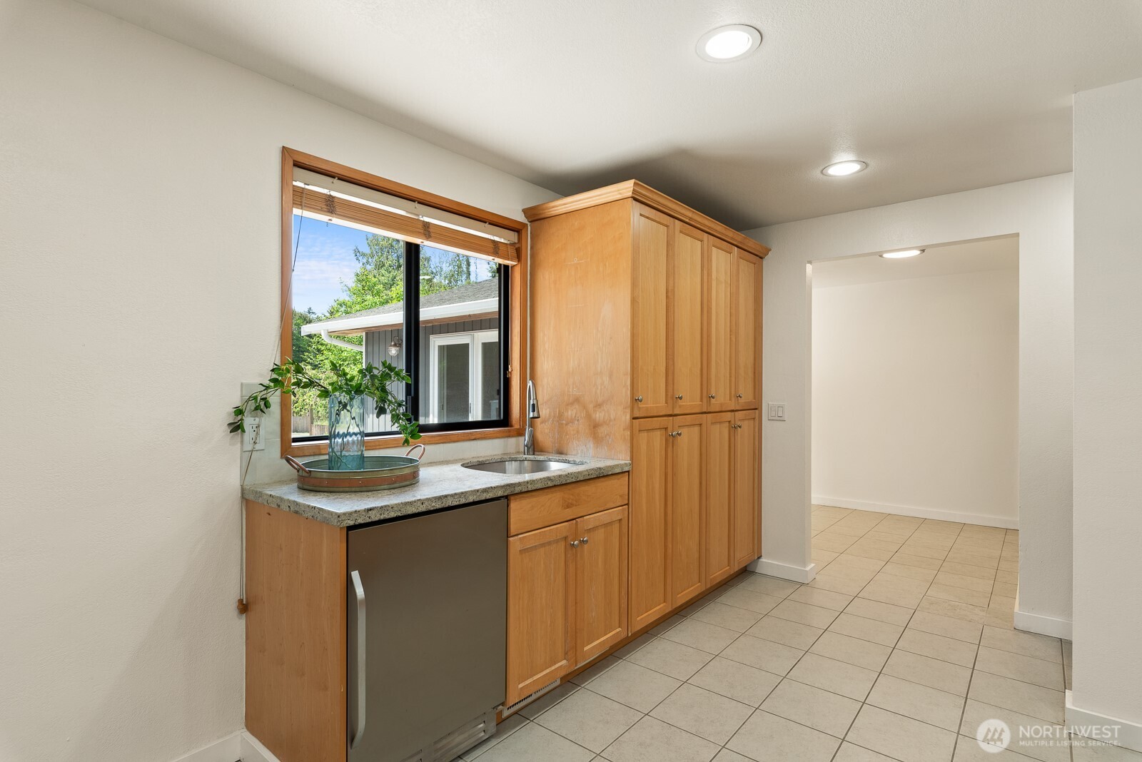 11084 Whistle Lake Road Anacortes, WA 98221 - Photo 10 of 40 Gallery Image 10