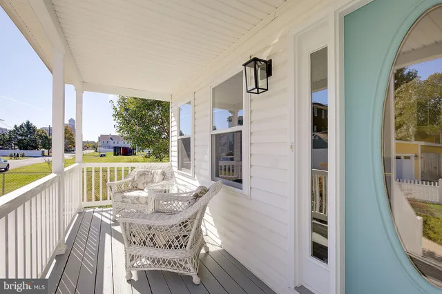 $649,990 | 8714 C Street, Chesapeake Beach, MD 20732