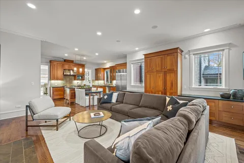 $1,795,000 | 983 Cherry Street, Winnetka, IL 60093