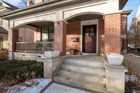 $1,795,000 | 983 Cherry Street, Winnetka, IL 60093