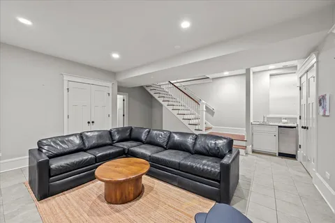 $1,795,000 | 983 Cherry Street, Winnetka, IL 60093