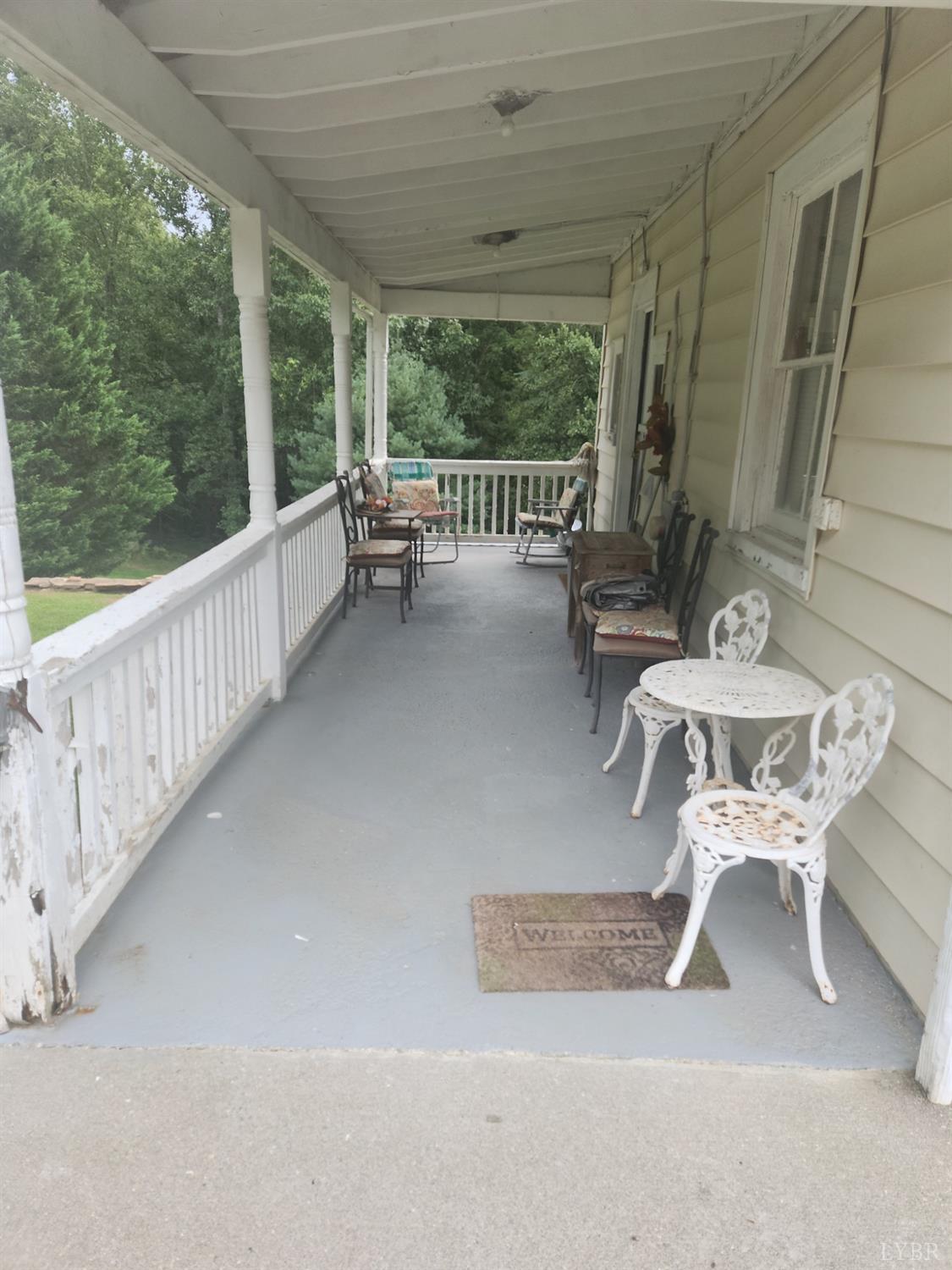 1072 Discovery Trail Big Island, VA 24526 - Photo 4 of 24 Back Porch