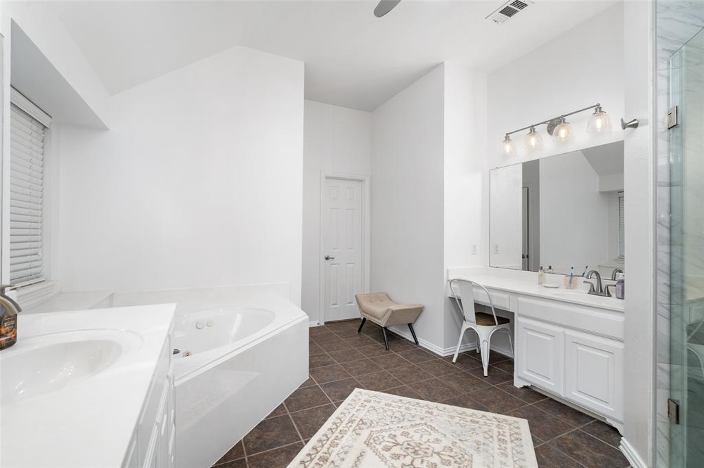 12321 Alfa Romeo Way Frisco, TX 75033 - Photo 19 of 35