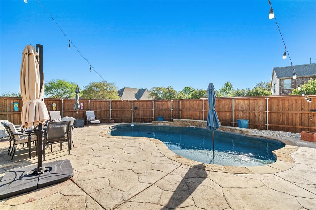 12321 Alfa Romeo Way Frisco, TX 75033 - Photo 31 of 35