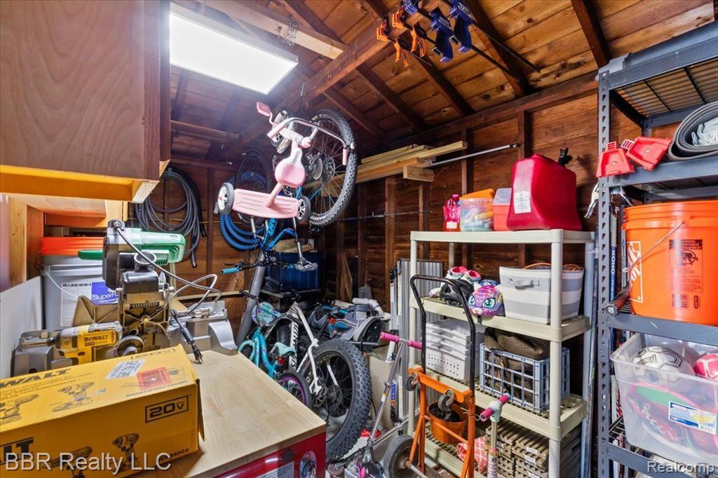 1809 West Longmeadow Road Trenton, MI 48183 - Photo 34 of 34 Gallery Image 34