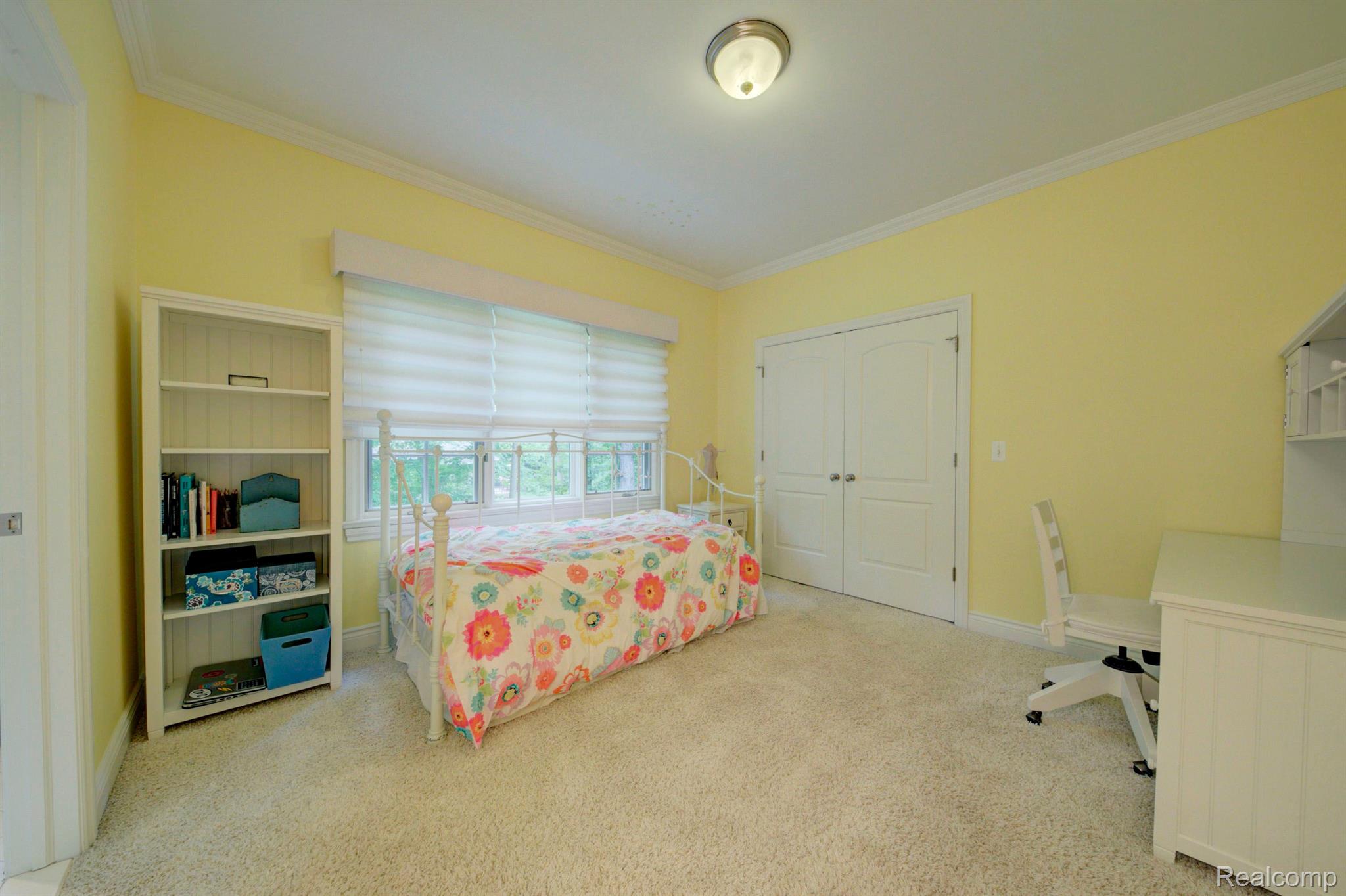 5718 Evergreen Howell, MI 48855 - Photo 25 of 39 Gallery Image 25