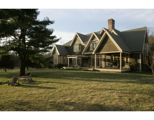 8 Beldon Road Dover, MA 02030 - Photo 1 of 9 Gallery Image 1