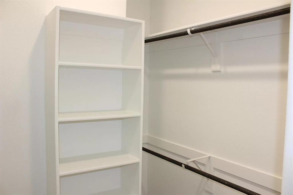 1752 Redding Street Allen, TX 75002 - Photo 15 of 24 View of walk in closet