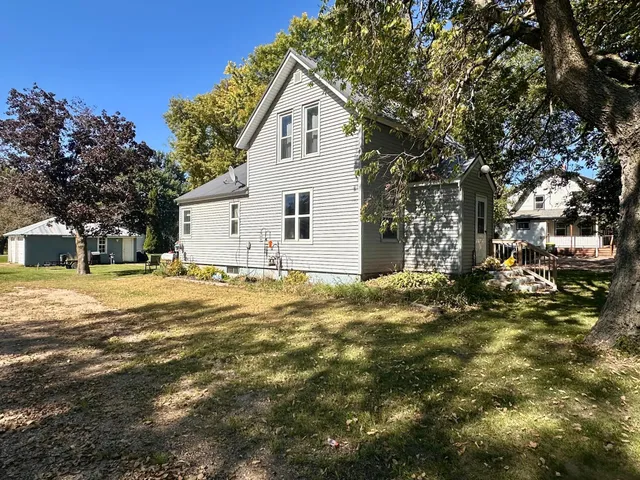 $150,000 | 380 2nd Street West, Lake Lillian, MN 56253