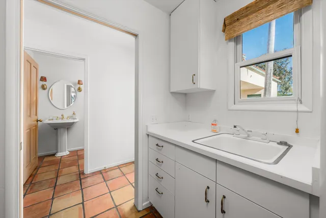 $4,250,000 | 1045 Via Los Padres, Santa Barbara, CA 93111