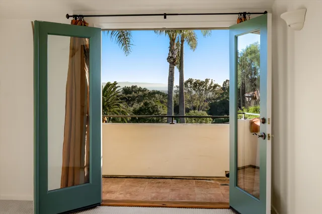 $4,250,000 | 1045 Via Los Padres, Santa Barbara, CA 93111