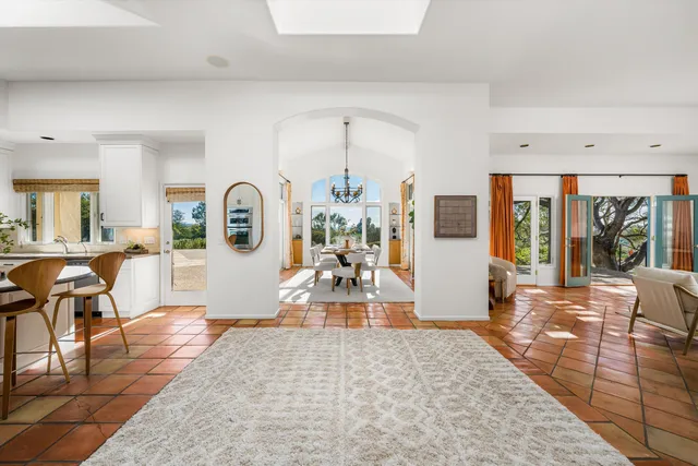 $4,250,000 | 1045 Via Los Padres, Santa Barbara, CA 93111
