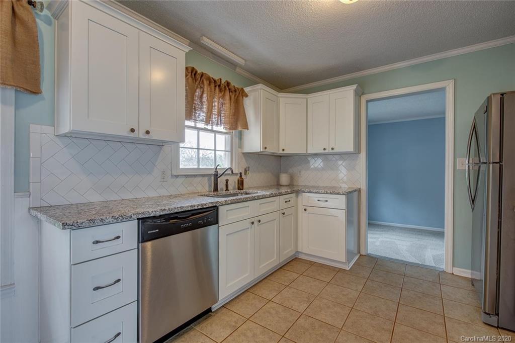 507 Texas Trail Dallas, NC 28034 - Photo 8 of 27