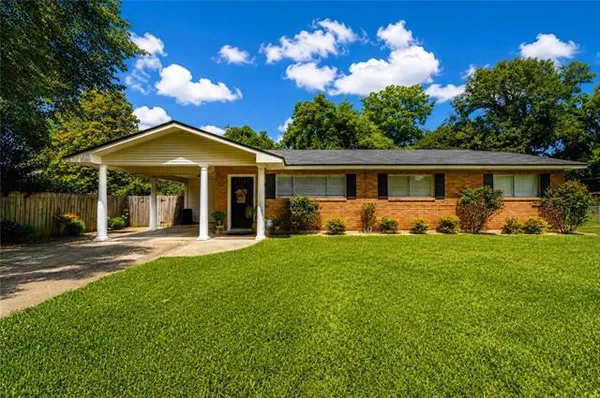 $225,000 | 5728 Hiawatha Drive, Alexandria, LA 71301