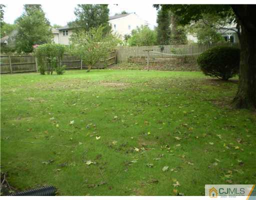37 Glen Gary Road Middlesex, NJ 08846 - Photo 3 of 15 a view of outdoor space with deck and yard