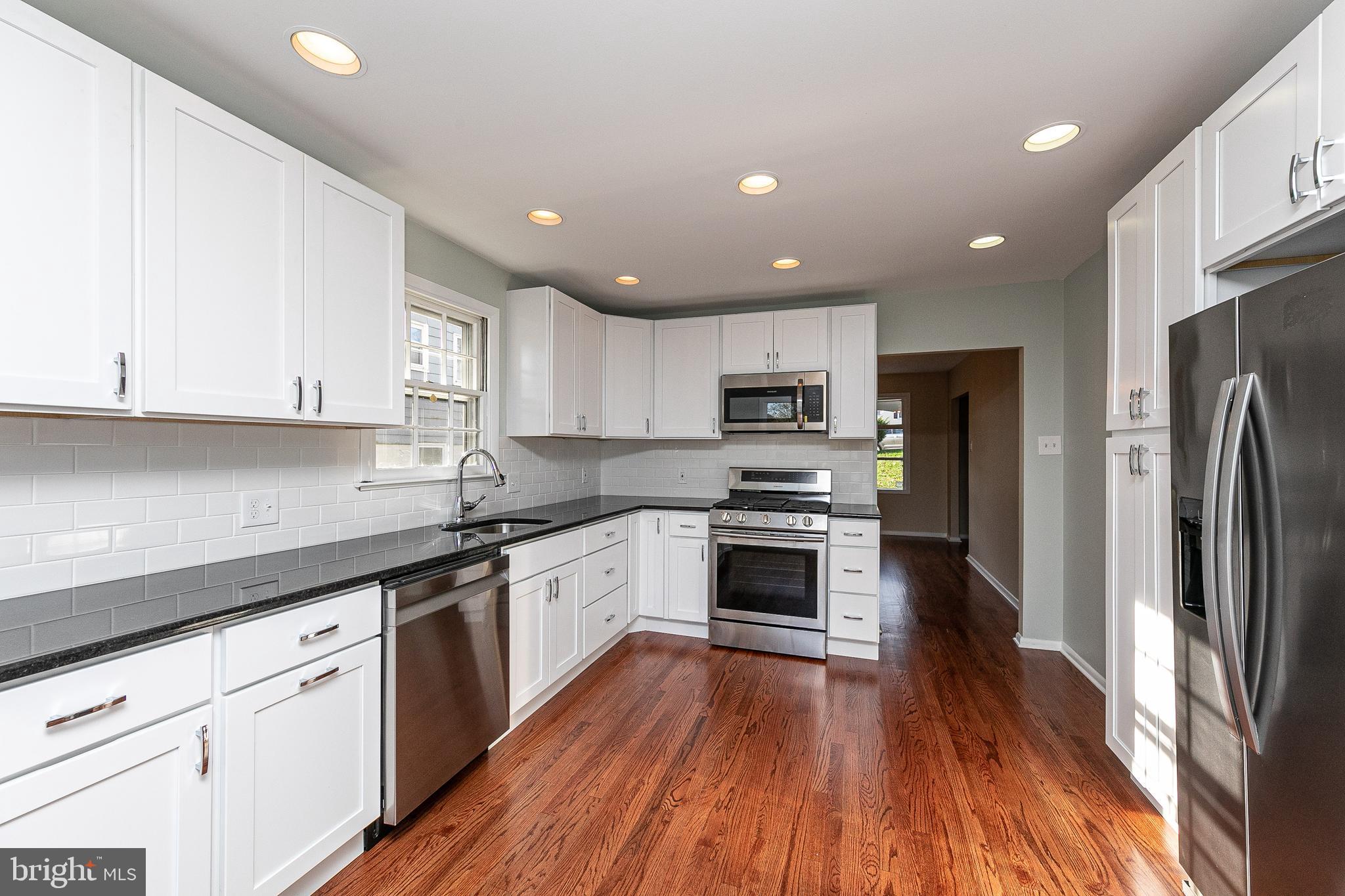 8117 Hawthorne Road Elkins Park, PA 19027 - Photo 11 of 33 Kitchen