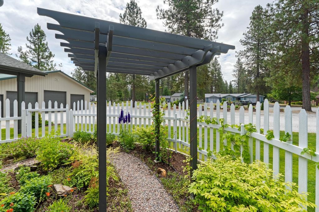 220 Eagle Drive Chewelah, WA 99109 - Photo 11 of 32