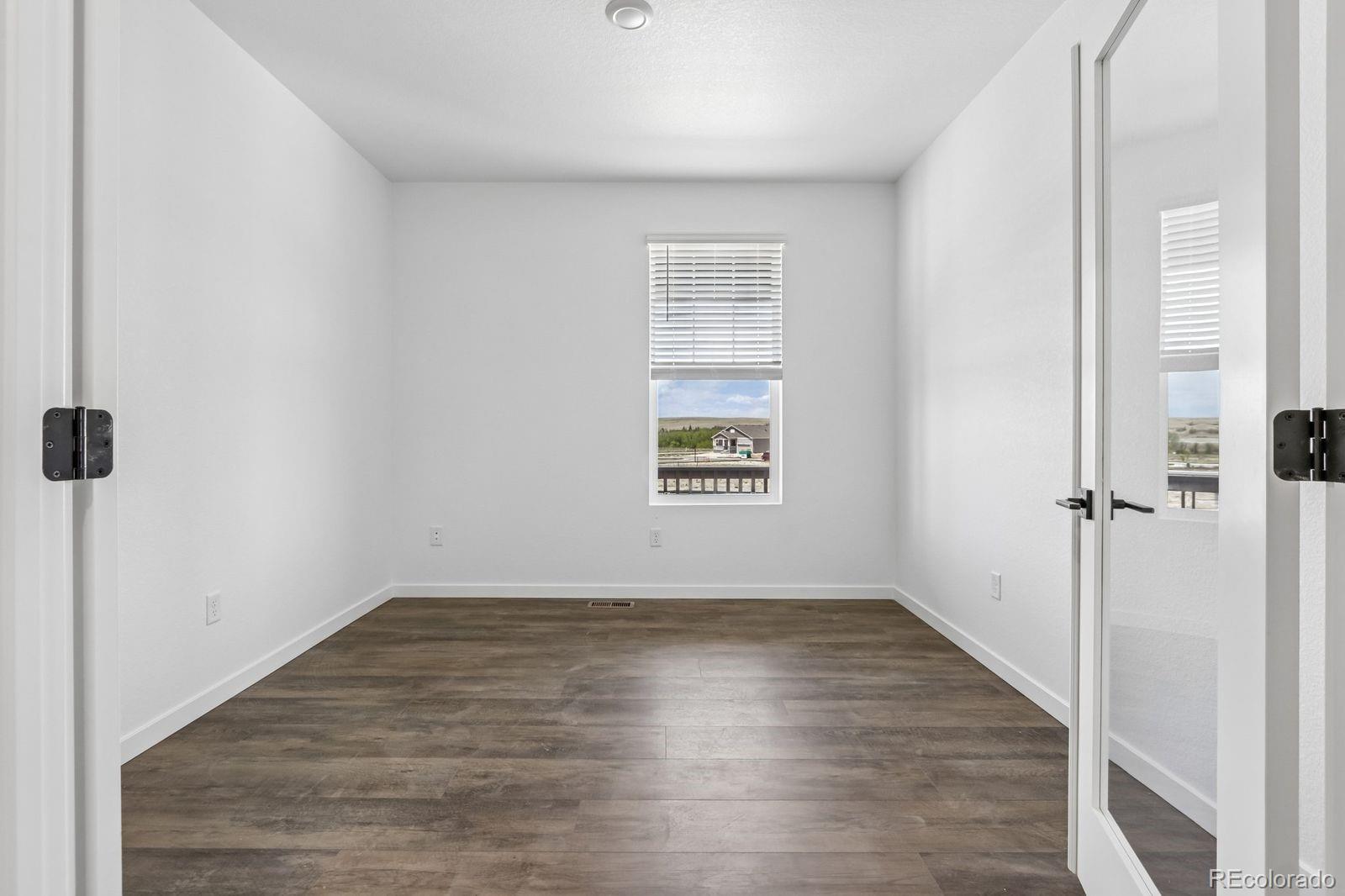 5556 Portrush Loop Elizabeth, CO 80107 - Photo 5 of 45