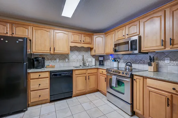 $499,000 | 123 Stonehurst Manor Road, Unit 16A, Conway, NH 03860