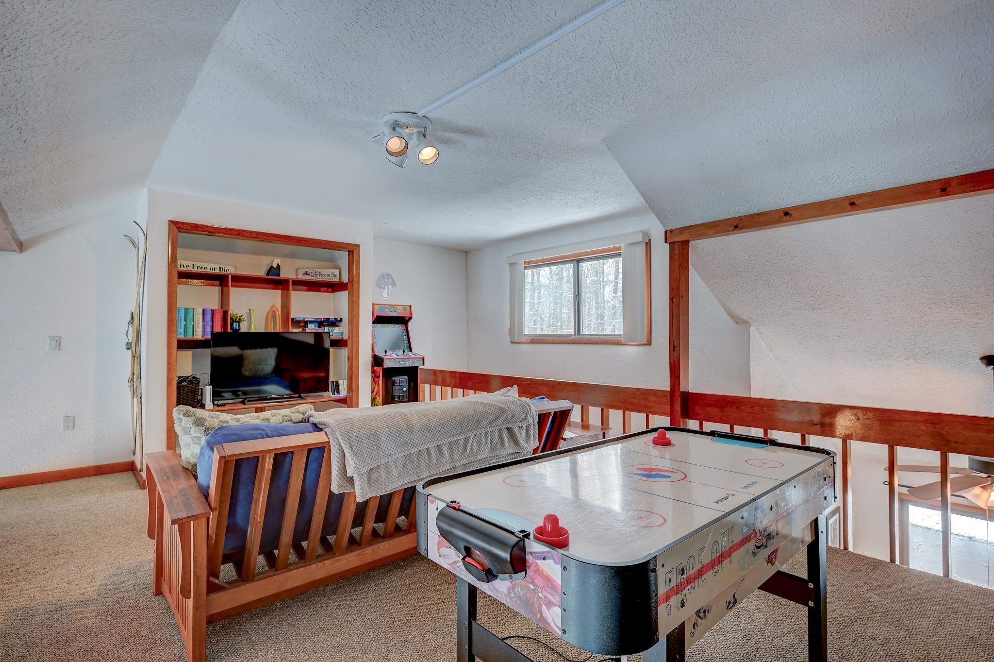 123 Stonehurst Manor Road, Unit 16A Conway, NH 03860 - Photo 23 of 38