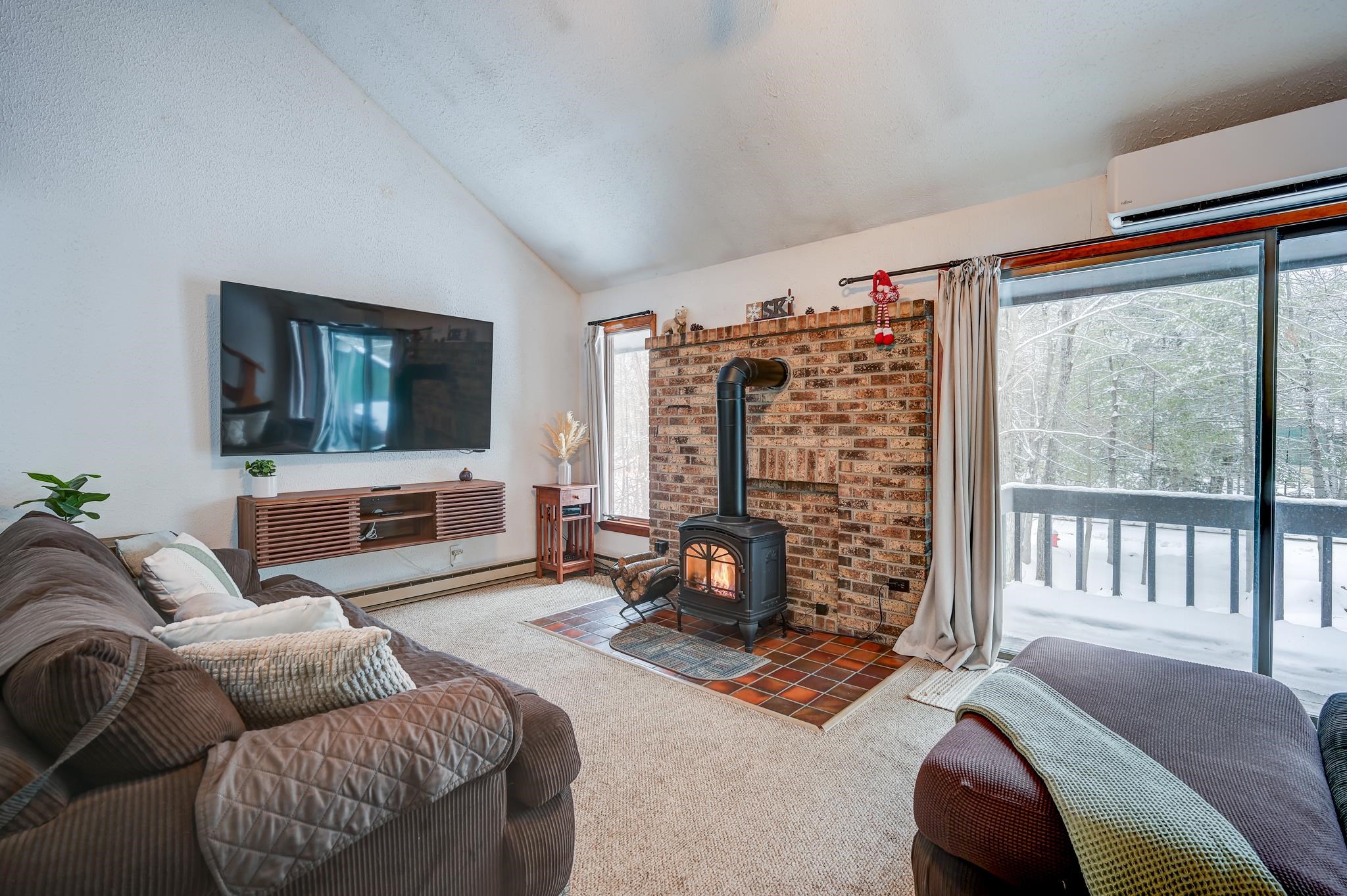 123 Stonehurst Manor Road, Unit 16A Conway, NH 03860 - Photo 9 of 38