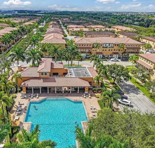 $3,950 | 14709 Southwest 6th Street, Pembroke Pines, FL 33027