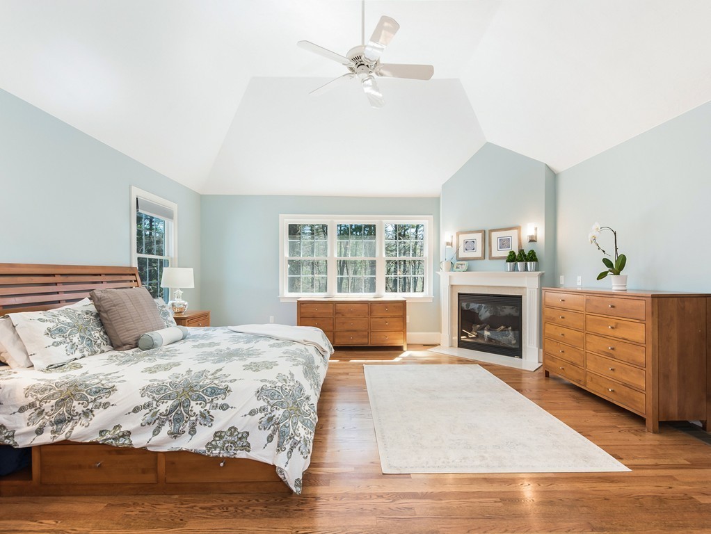 65 Nixon Road Framingham, MA 01701 - Photo 13 of 28 Gallery Image 13