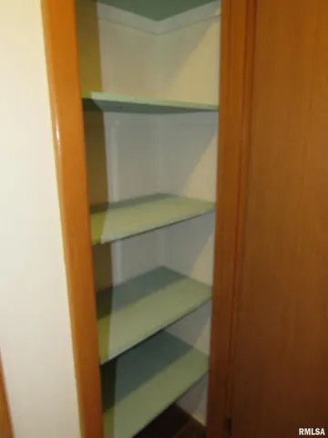 $1,550 | 2154 West 36th Street, Davenport, IA 52806