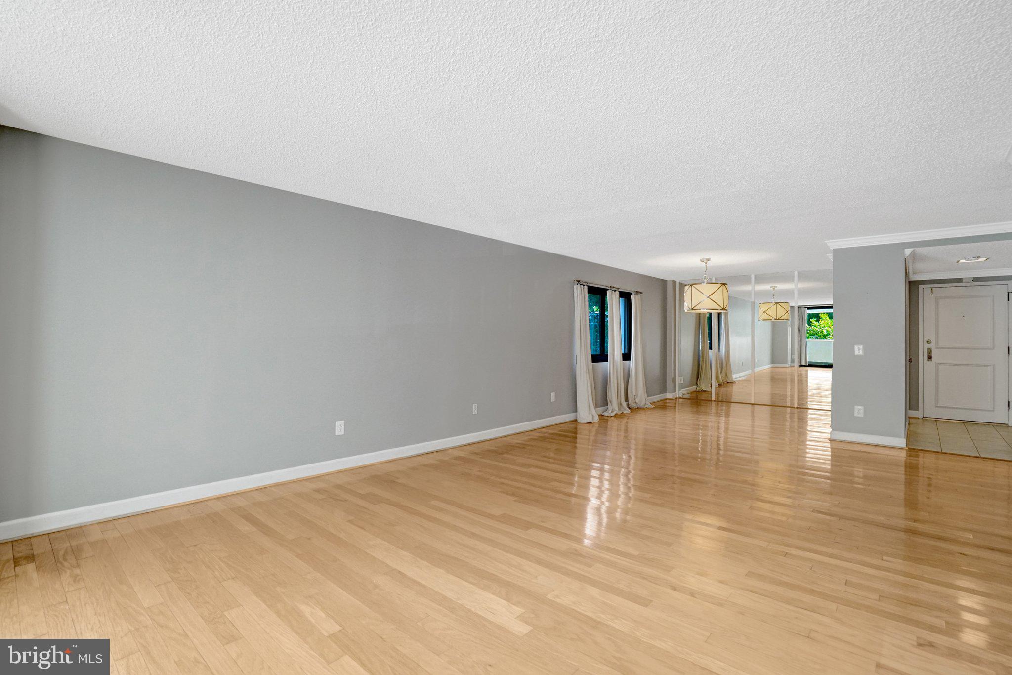 6101 Edsall Road, Unit 302 Alexandria, VA 22304 - Photo 10 of 54