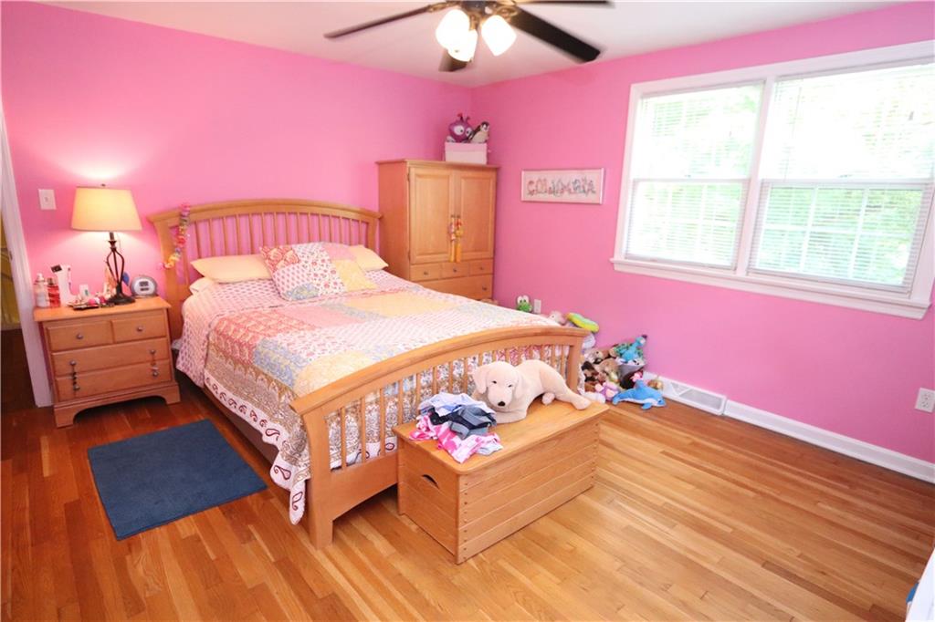 564 Trotwood Ridge Road Pittsburgh, PA 15241 - Photo 16 of 25 Gallery Image 16