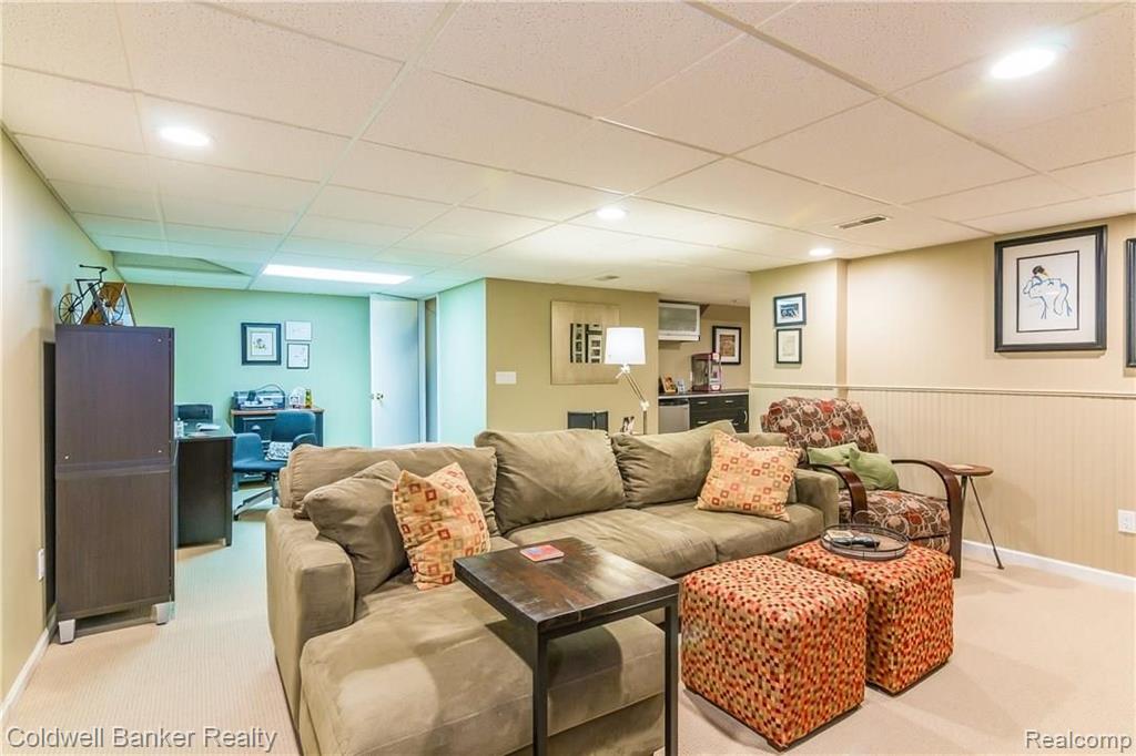2192 Rochelle Park Drive, Unit 112 Rochester Hills, MI 48309 - Photo 32 of 37