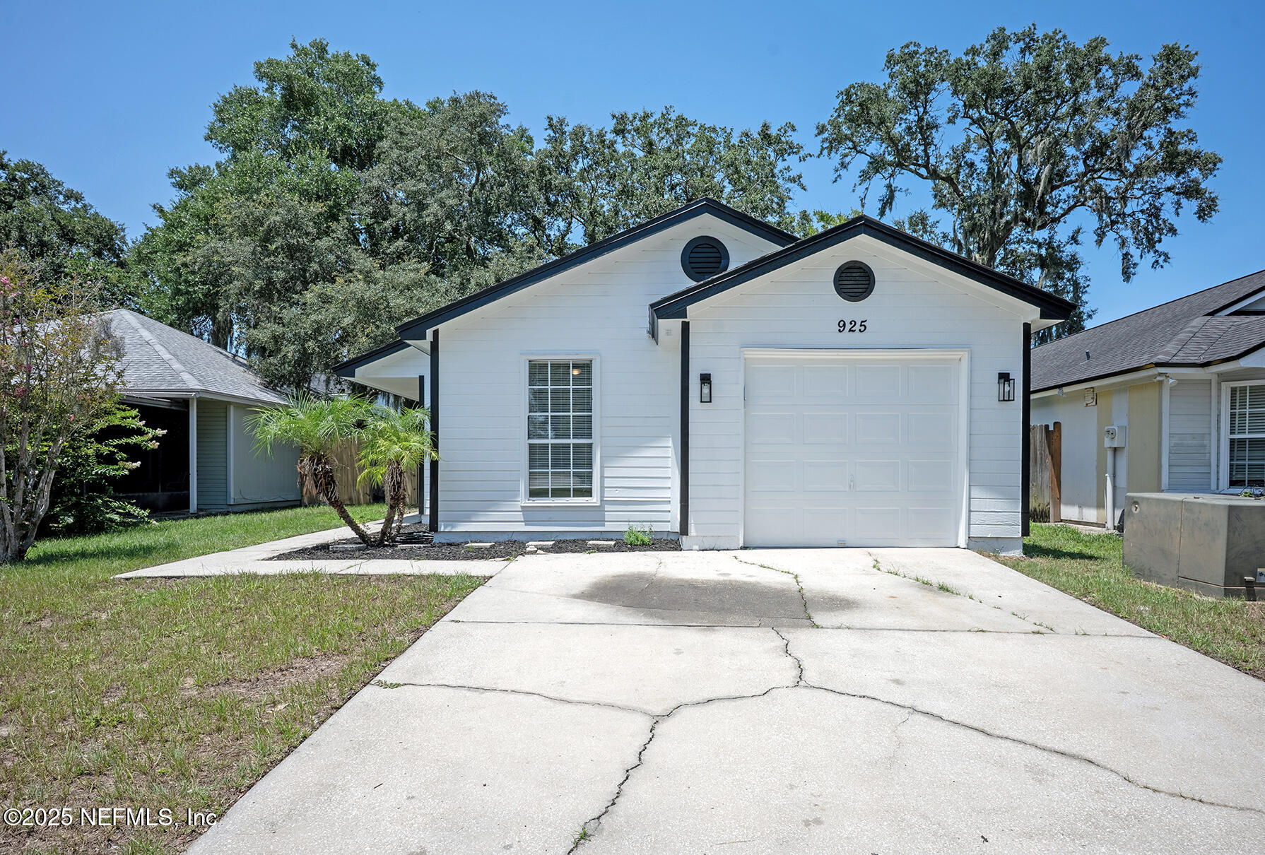 925 Gavagan Road Jacksonville, FL 32233 - Photo 1 of 37 925 Gavagan Rd